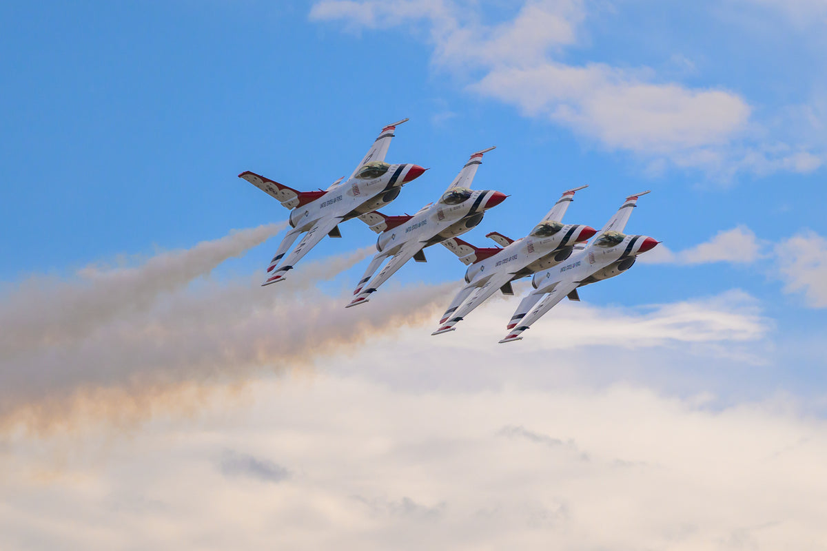 F16 Thunderbirds Photo 3 under acrylic glass