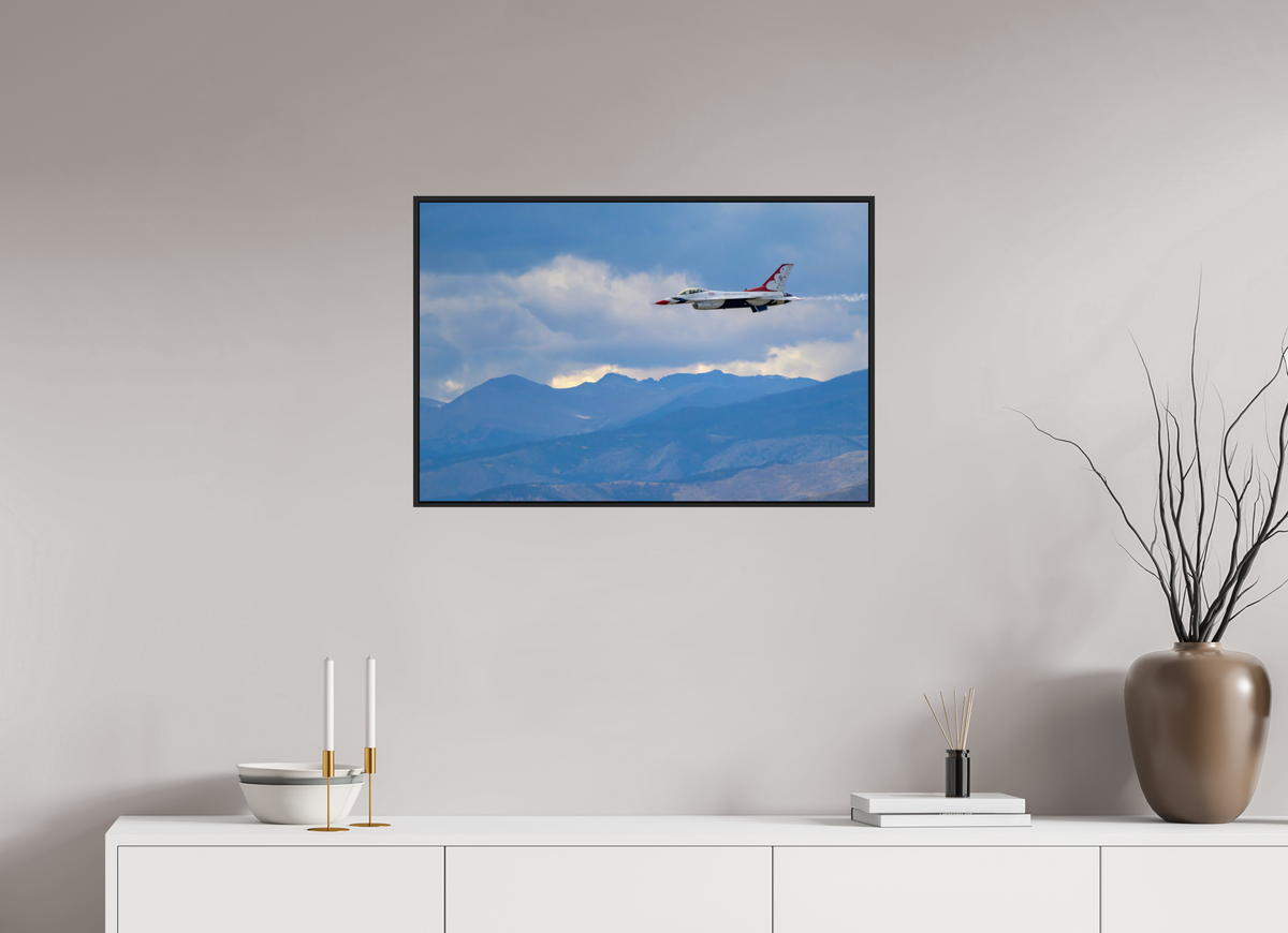 30 x 20″, Acrylic Glass Black matt .24" frame F16 Thunderbirds Photo 6 under acrylic glass with black frame