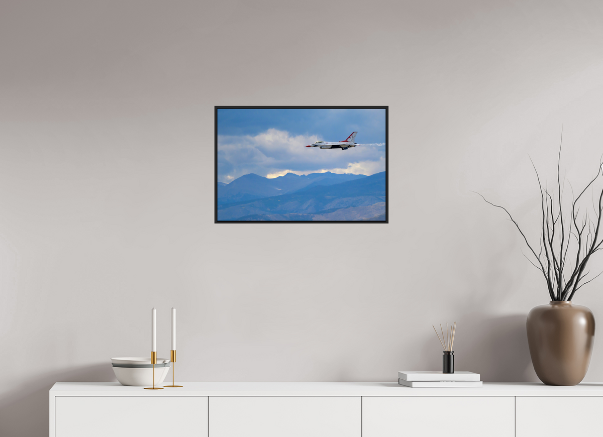 24 x 16″, Acrylic Glass Black matt .24" frame F16 Thunderbirds Photo 6 under acrylic glass with black frame