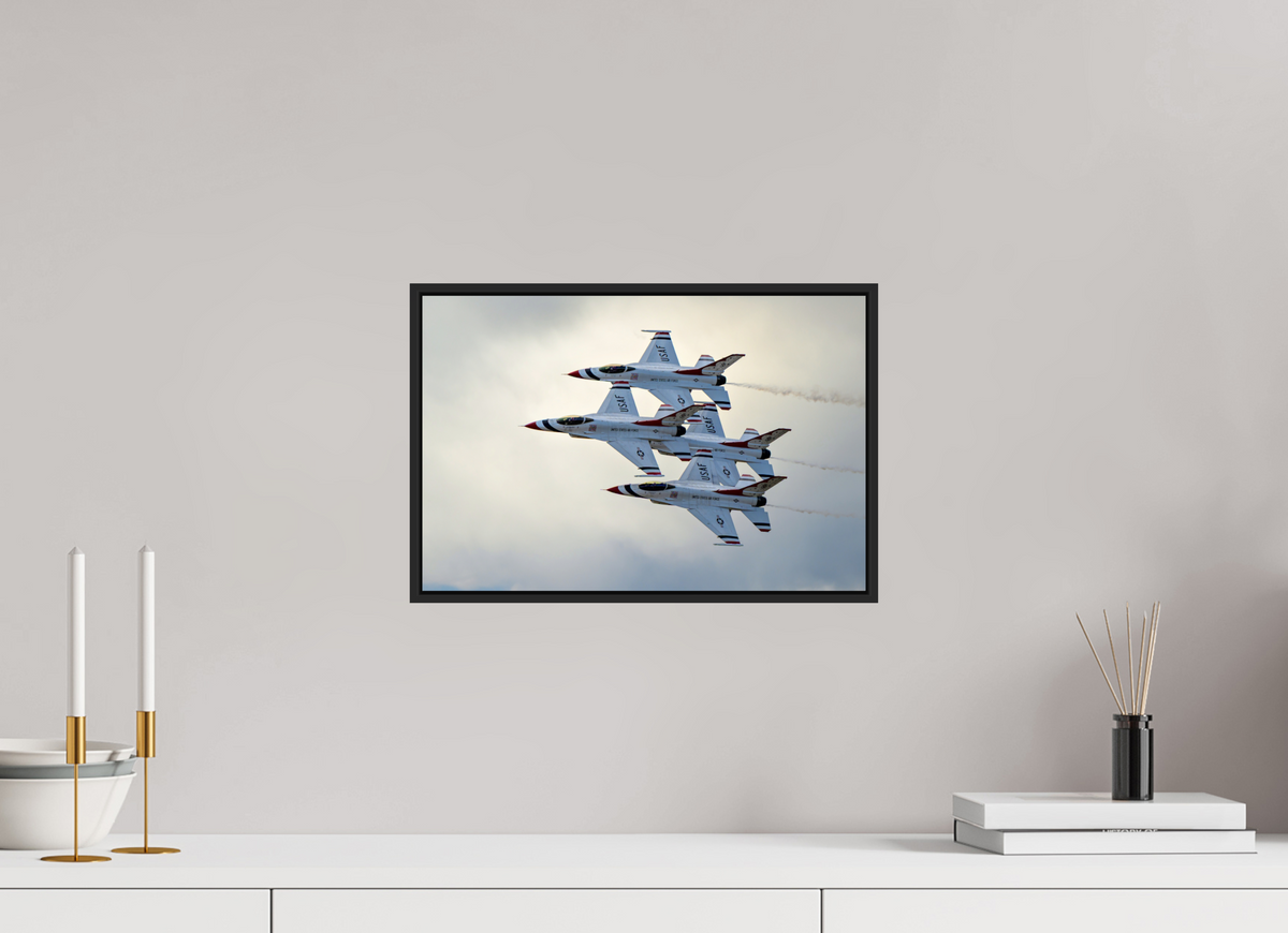 15 x 10″, Acrylic Glass Black matt .24" frame F16 Thunderbirds Photo 1 under acrylic glass with black frame